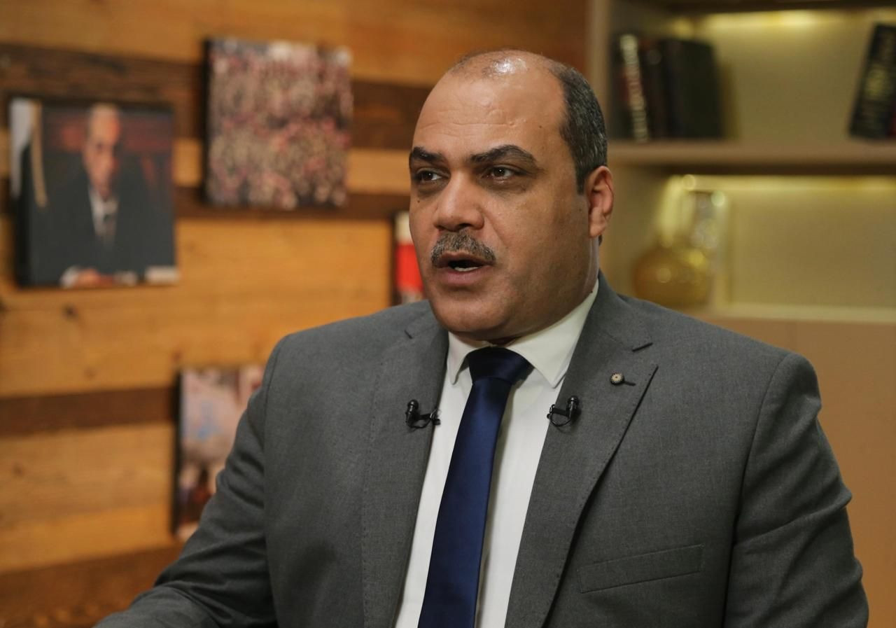 الشاهد