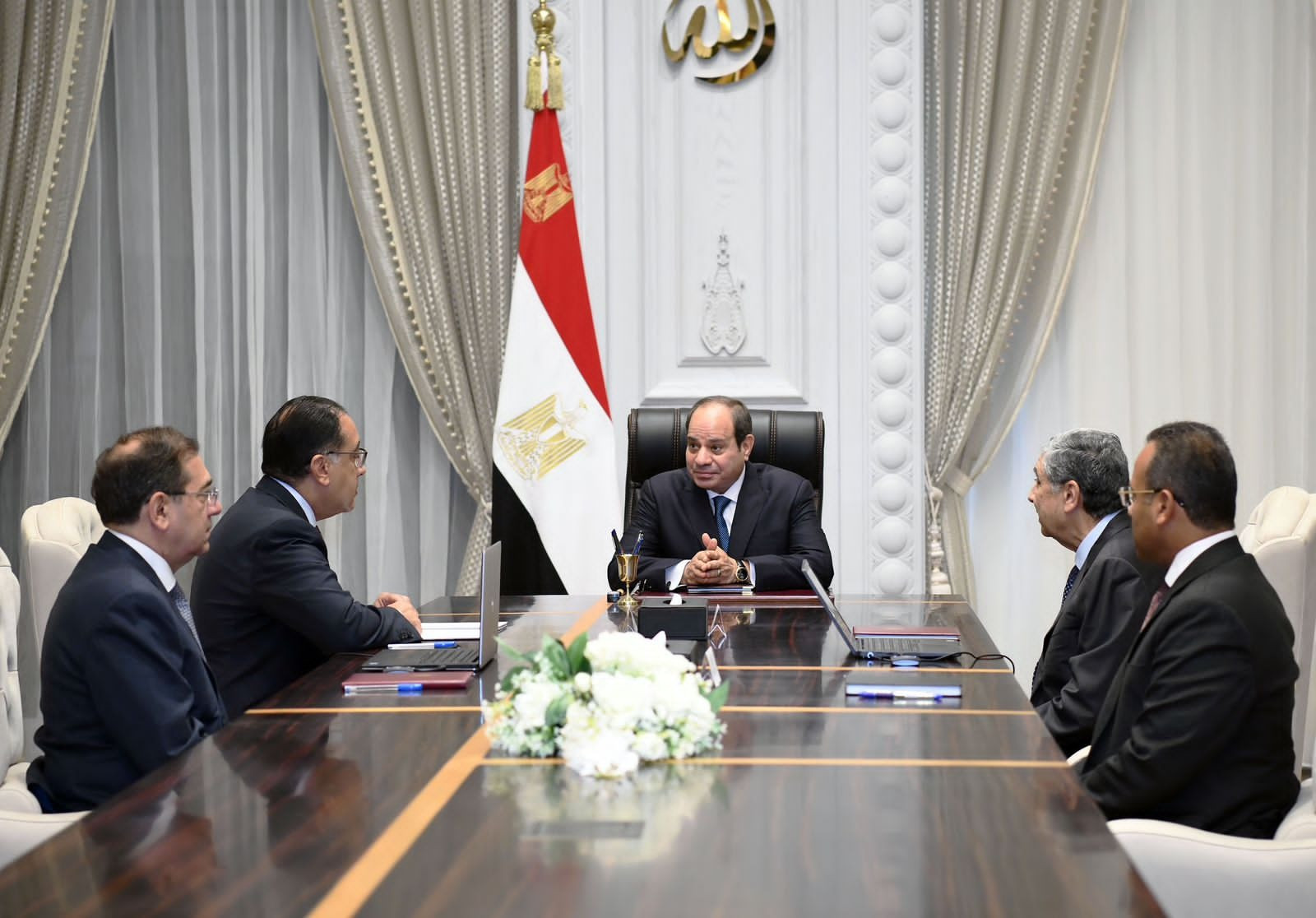 صورة من الاجتماع