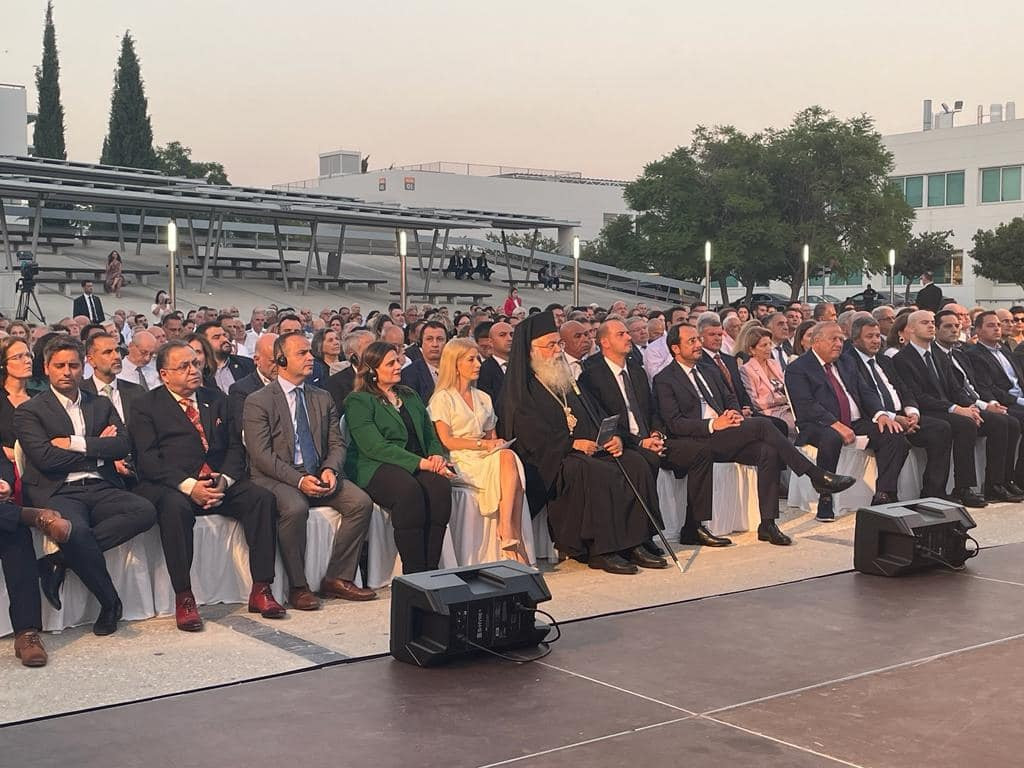 الرئيس القبرصي يشكر السيسي ويشيد بالعلاقات