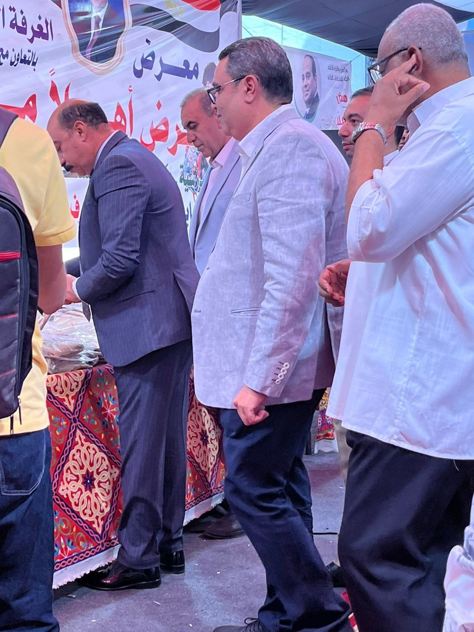 معرض أهلا مدارس في أسوان