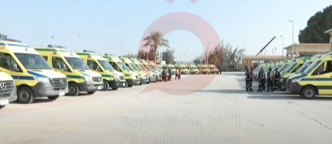 استعدادات لاستقبال المصابين من قطاع غزة