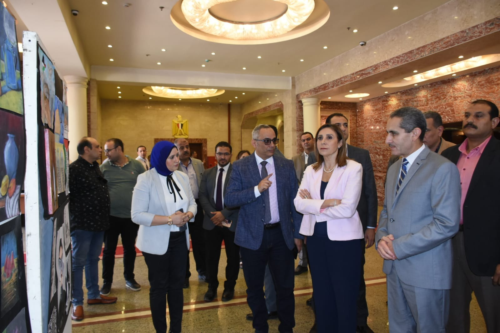 نيفين الكيلاني