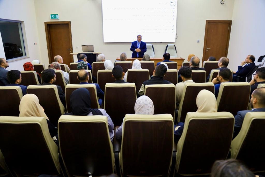 رئيس الجهاز المركزي للتنظيم والإدارة