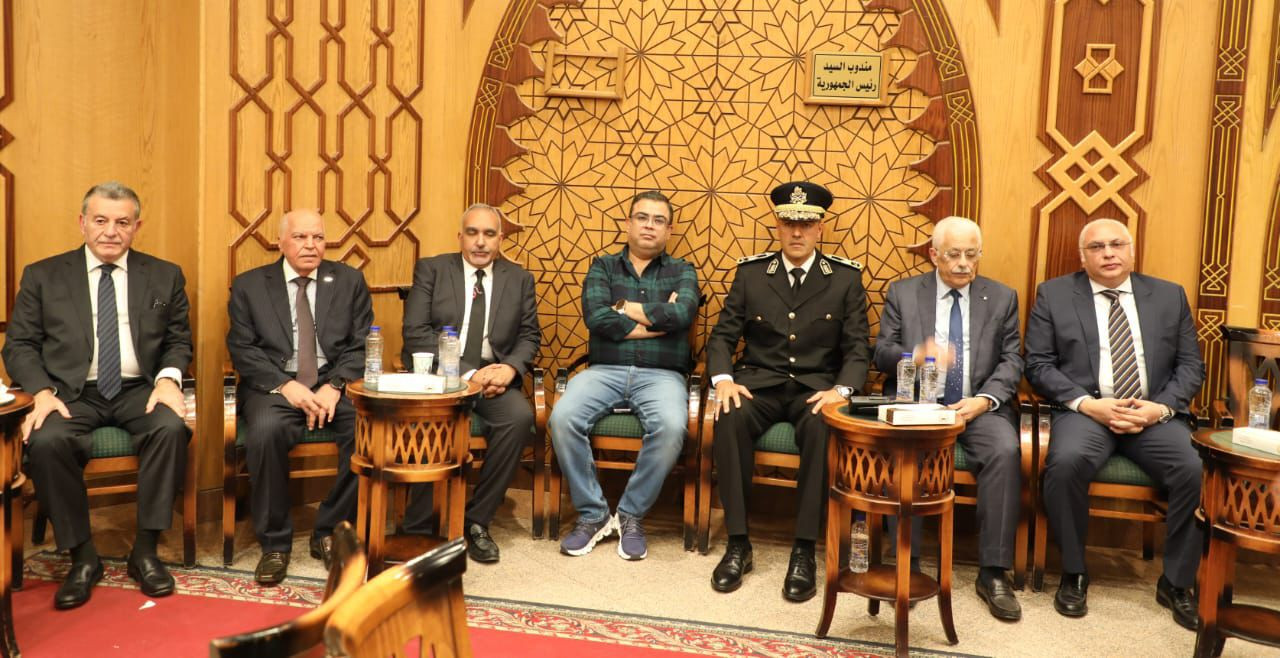عزاء نائب الوزير للتعليم الفني بحضور حجازي وعدد من القيادات