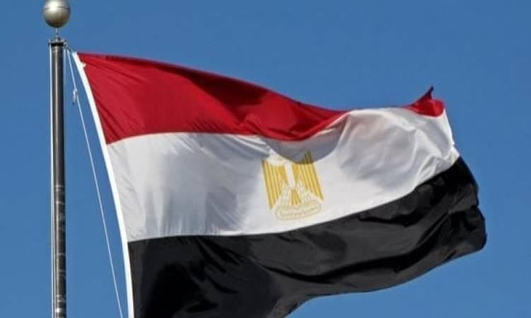 مصر تندد بالاعتداءات على دول الخليج وتؤكد رفض استهداف المنشآت المدنية