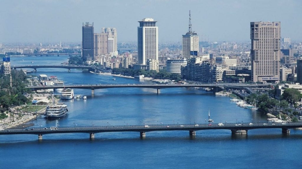 تقلبات جوية في مصر: انخفاض درجات الحرارة وشبورة على هذه المناطق