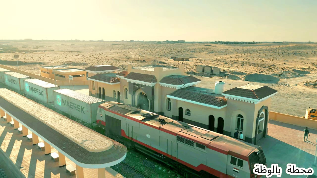عبور أول قطار حاويات إلى سيناء