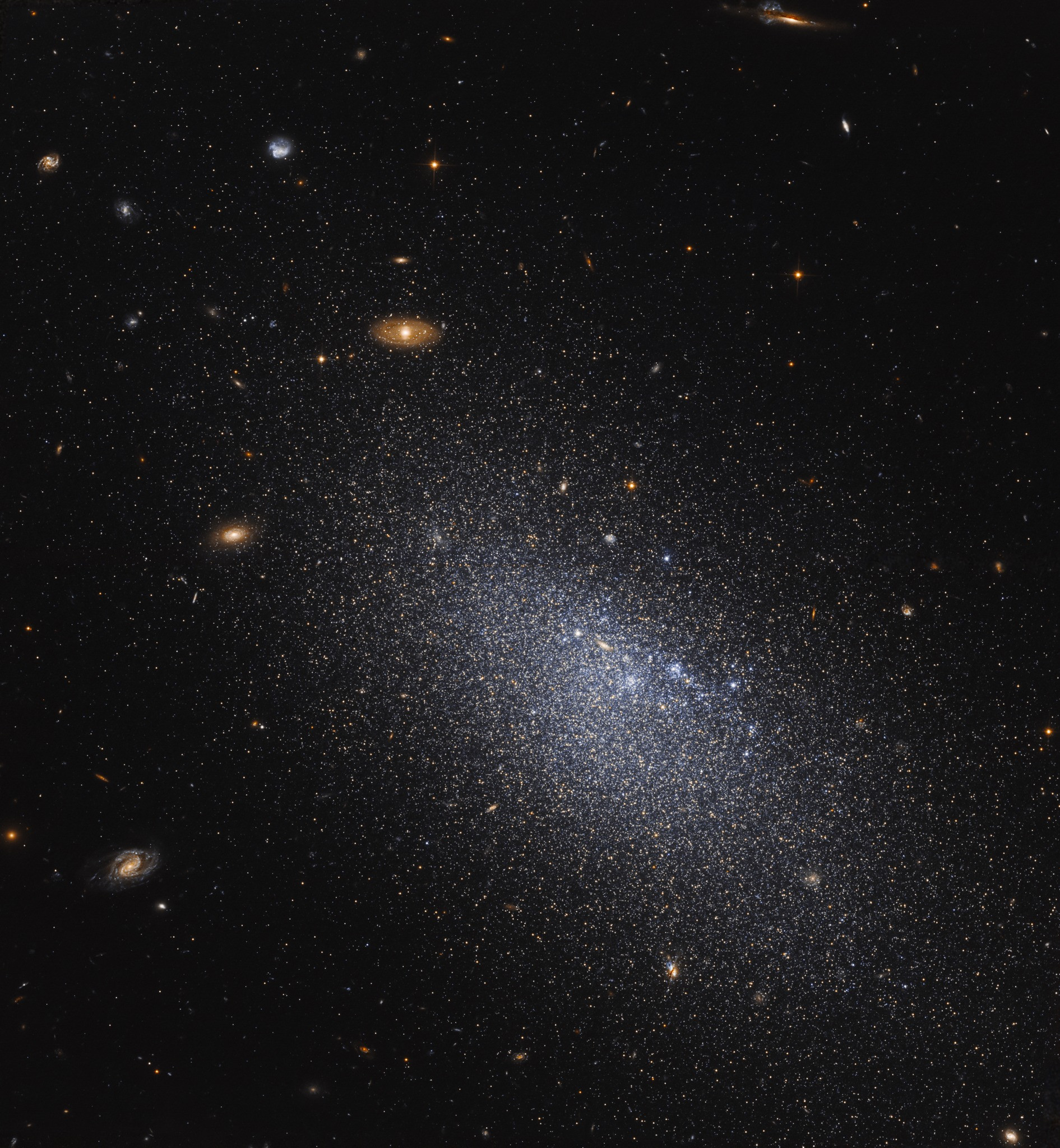 مجرة VV124 مجرة VV124