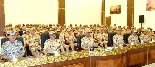وزير الدفاع
