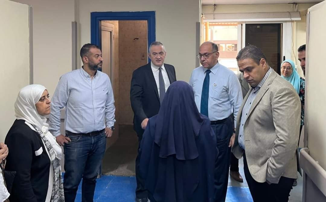 رئيس المستشفيات التعليمية
