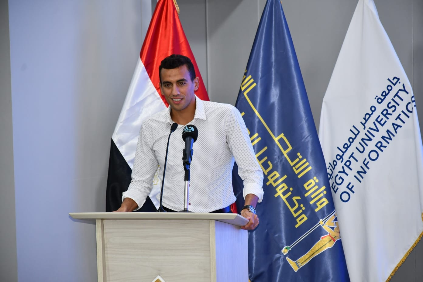 وزيرا الرياضة والاتصالات يكرمان &laquo;الجندي&raquo;