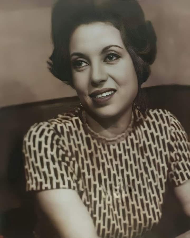 رجاء حسين
