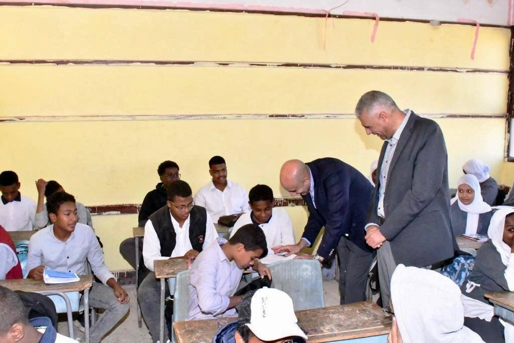 جولة وزير التربية والتعليم في أسوان