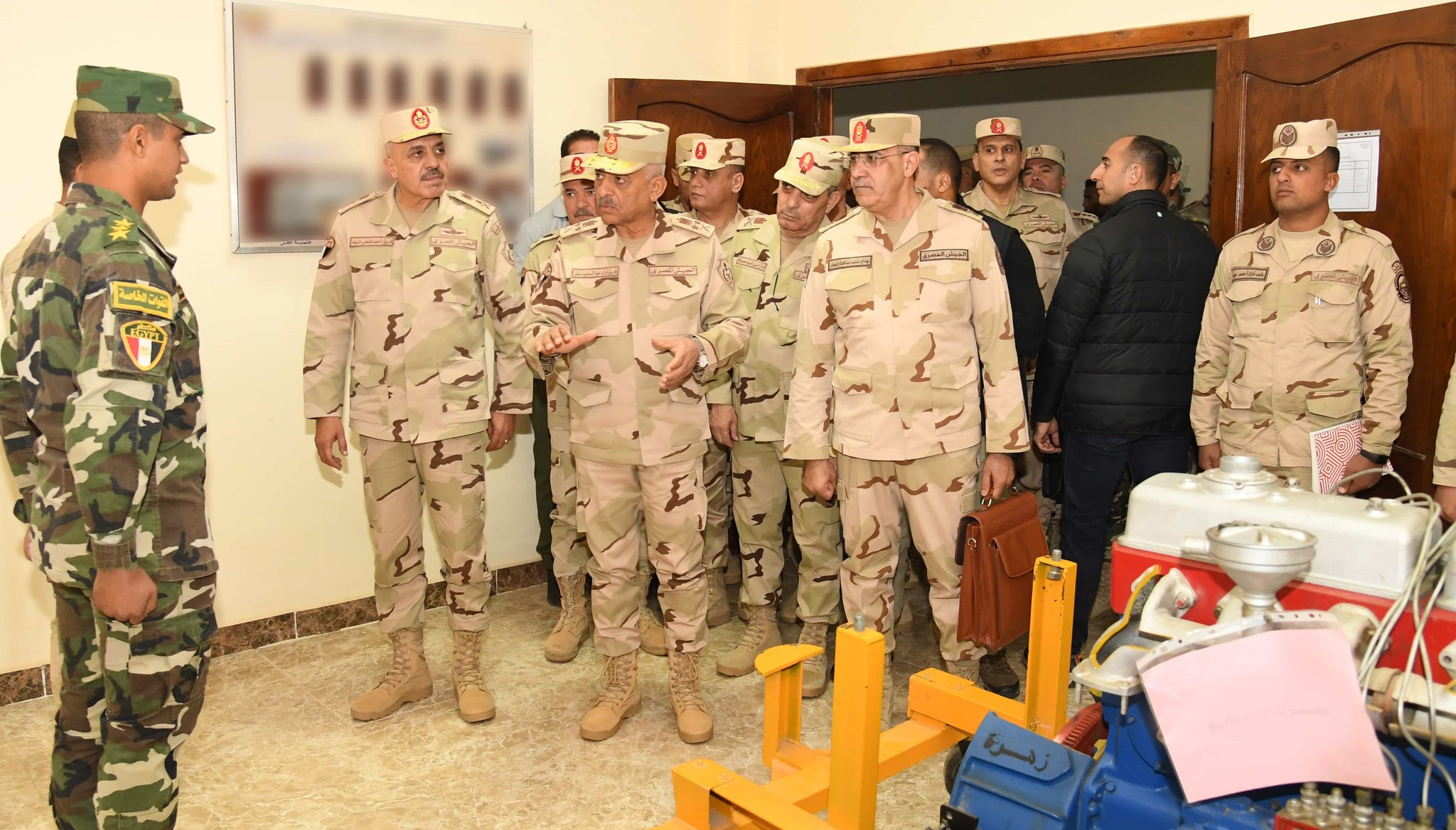 وزير الدفاع