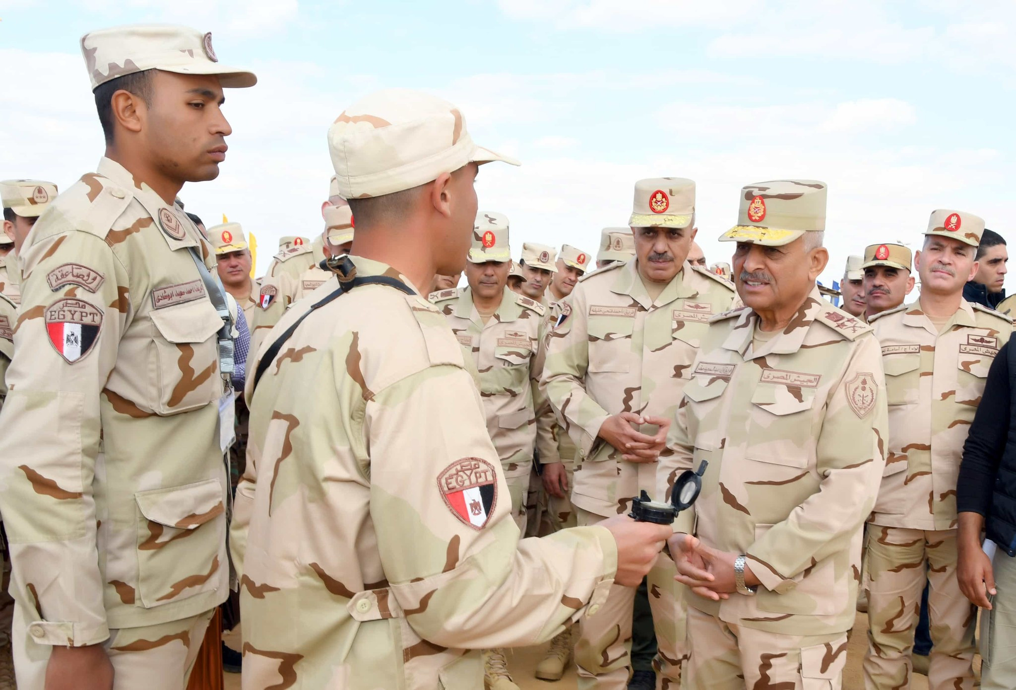 وزير الدفاع