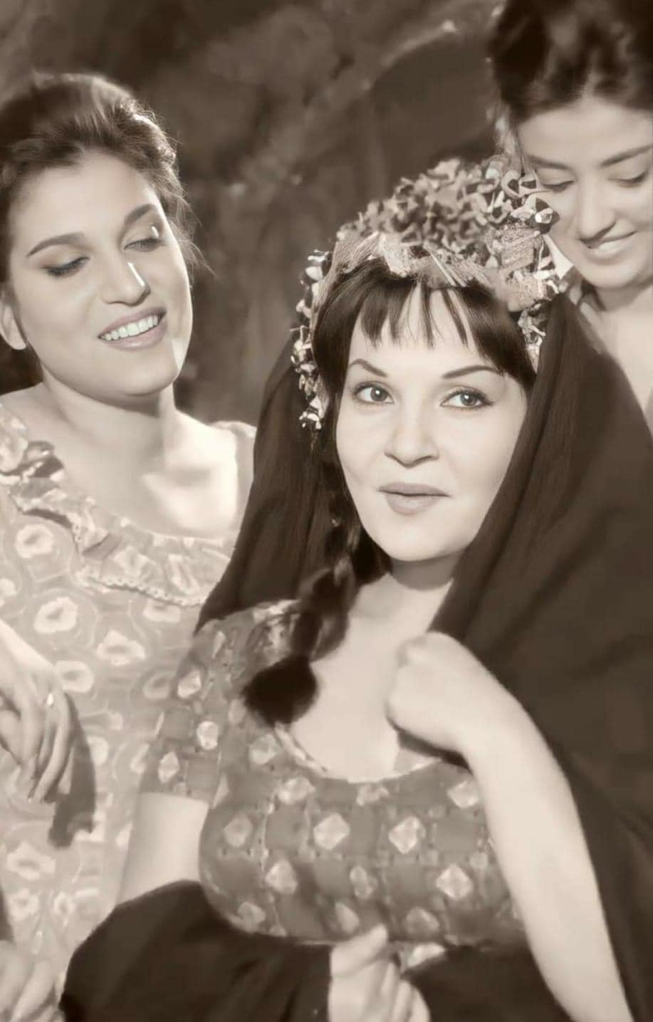 شادية