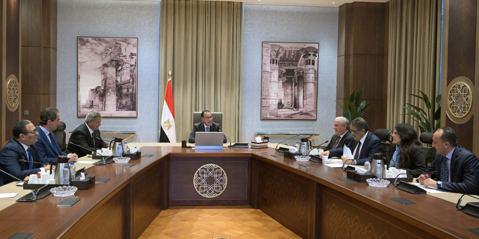 مدبولي ورؤساء الهيئات الصحفية والإعلامية