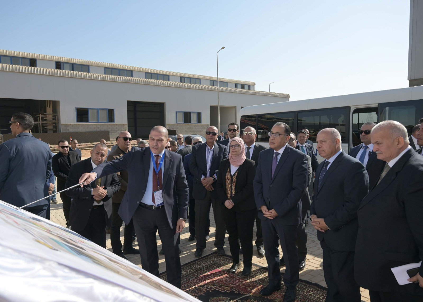 جولة رئيس الوزراء بمدينة الجلود بالروبيكي