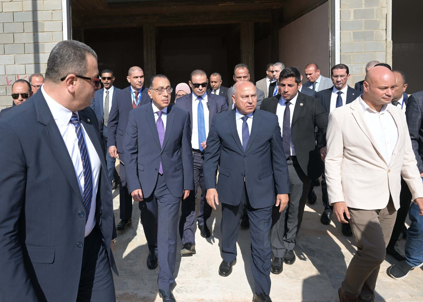جولة رئيس الوزراء بمدينة الجلود بالروبيكي