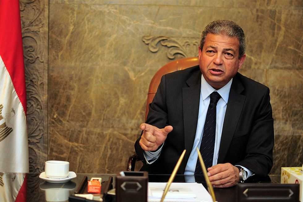 نقيب الأطباء يشيد بسرعة منع ظهور الطبيب المشطوب في الإعلام