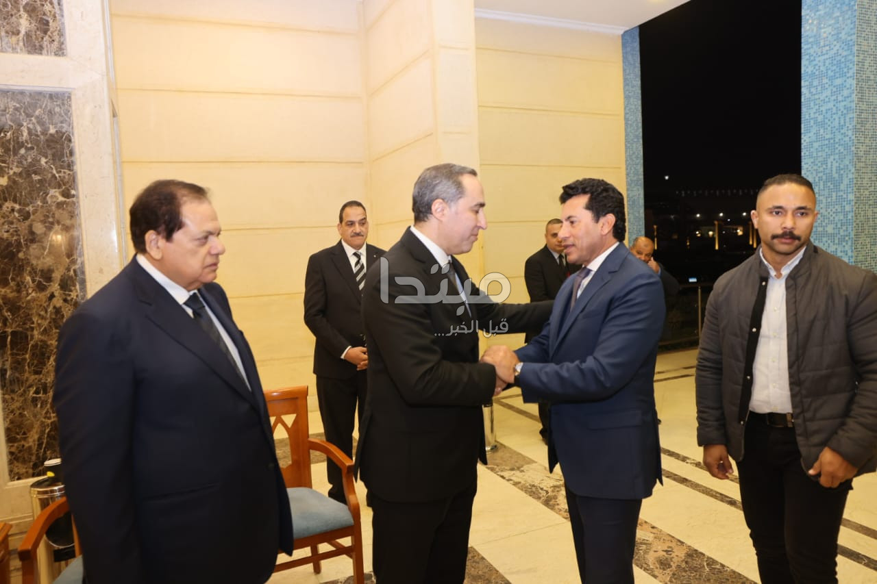والدة المستشار أحمد مناع