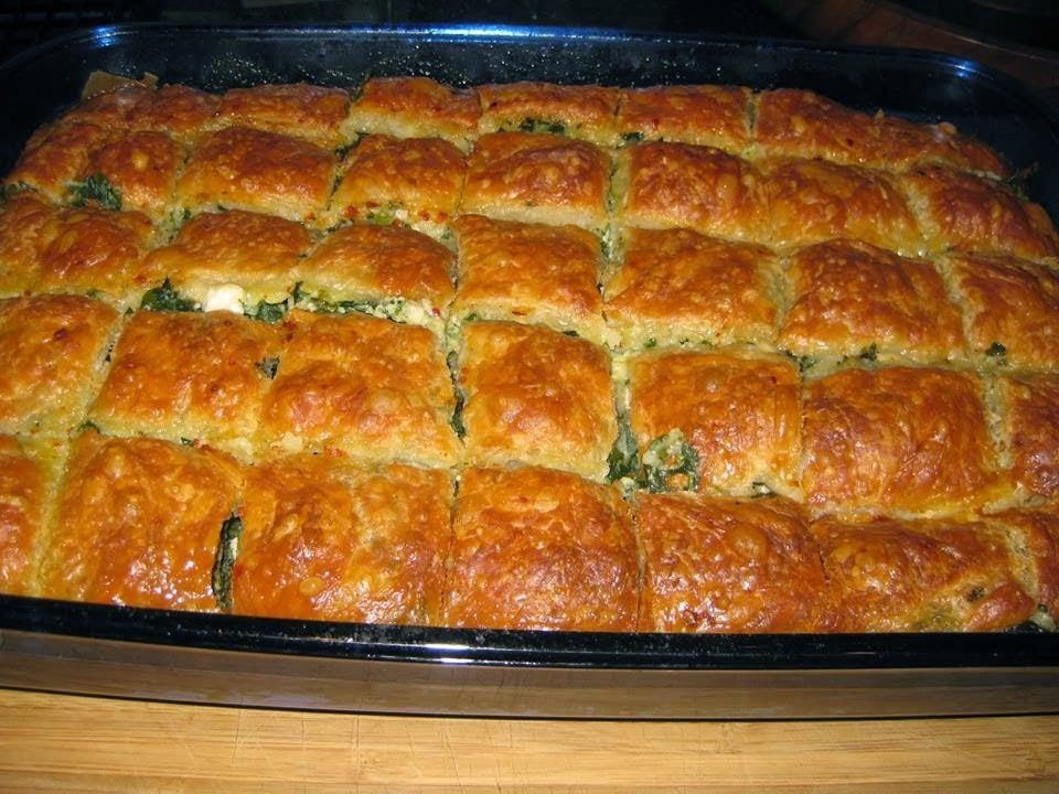 الجلاش بالجبنة والزيتون