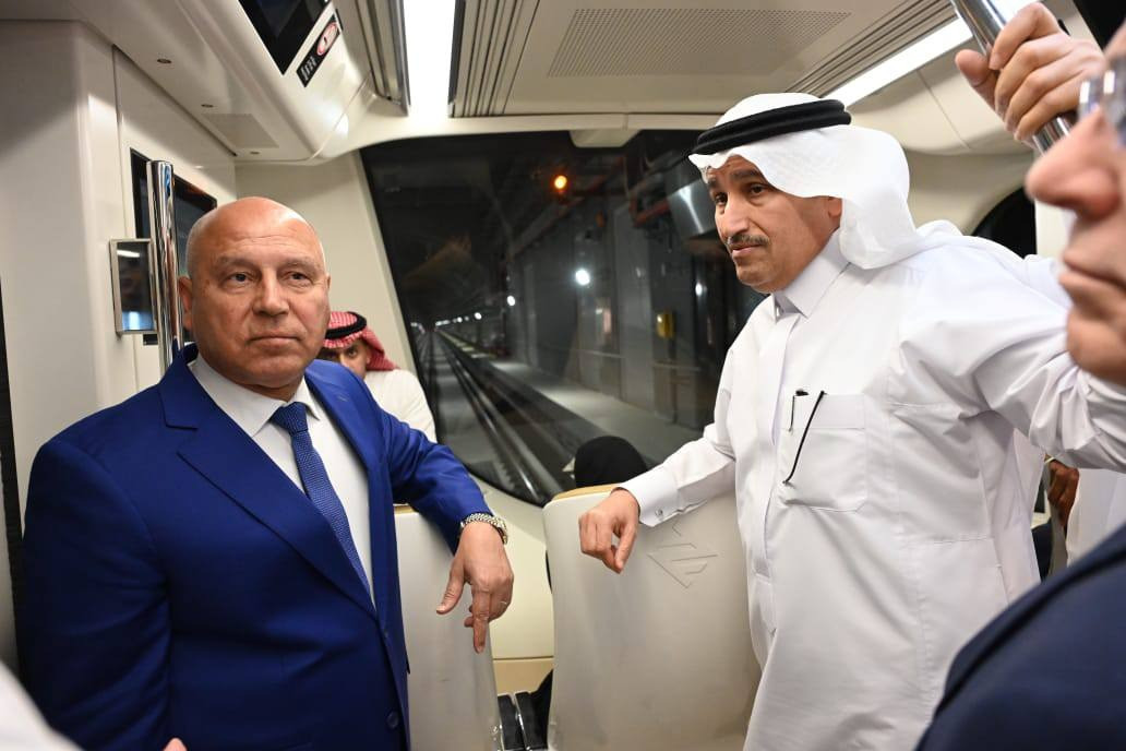 وزير النقل يزور مترو الرياض