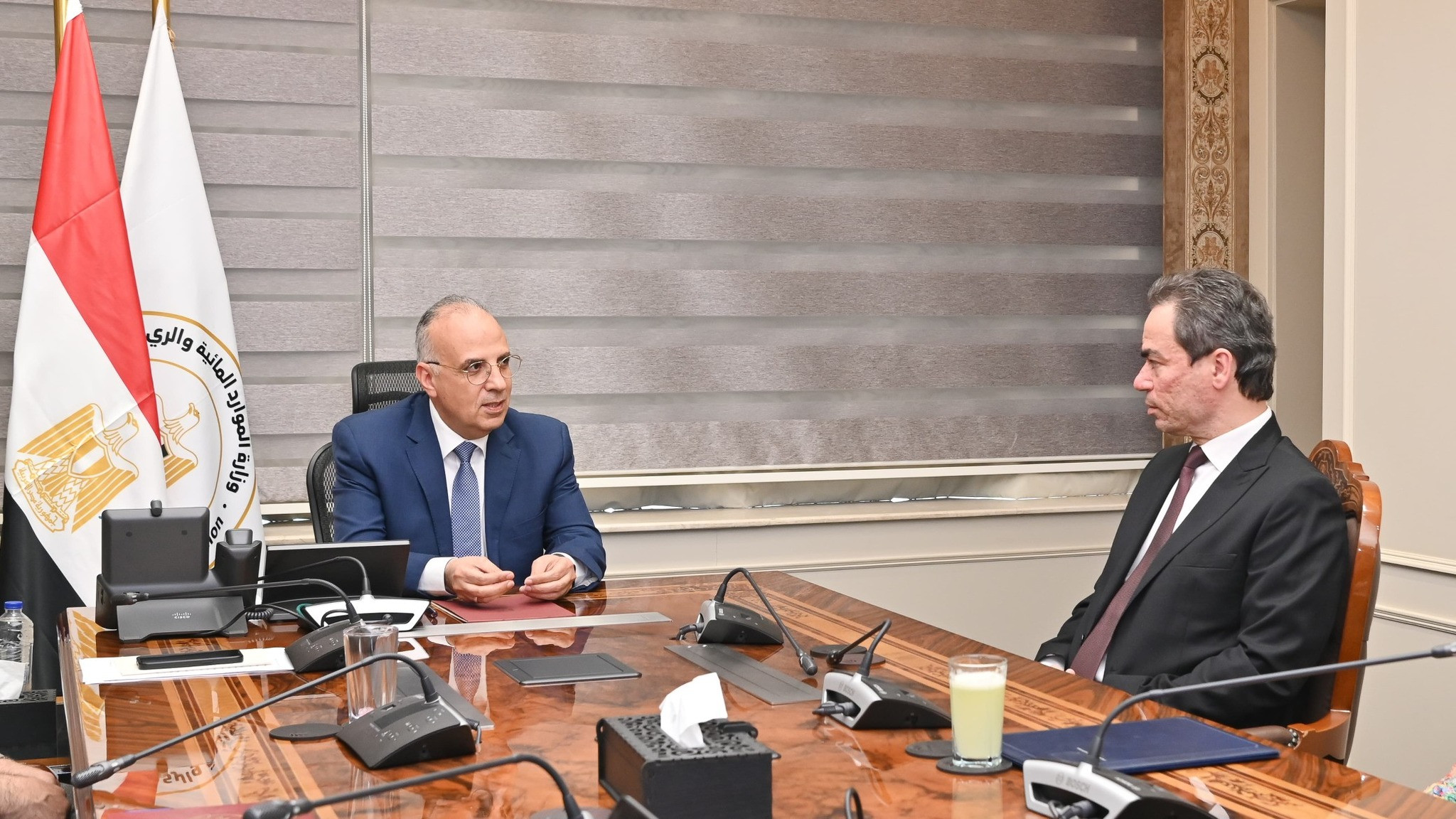 وزير الرى وأحمد المسلمانى