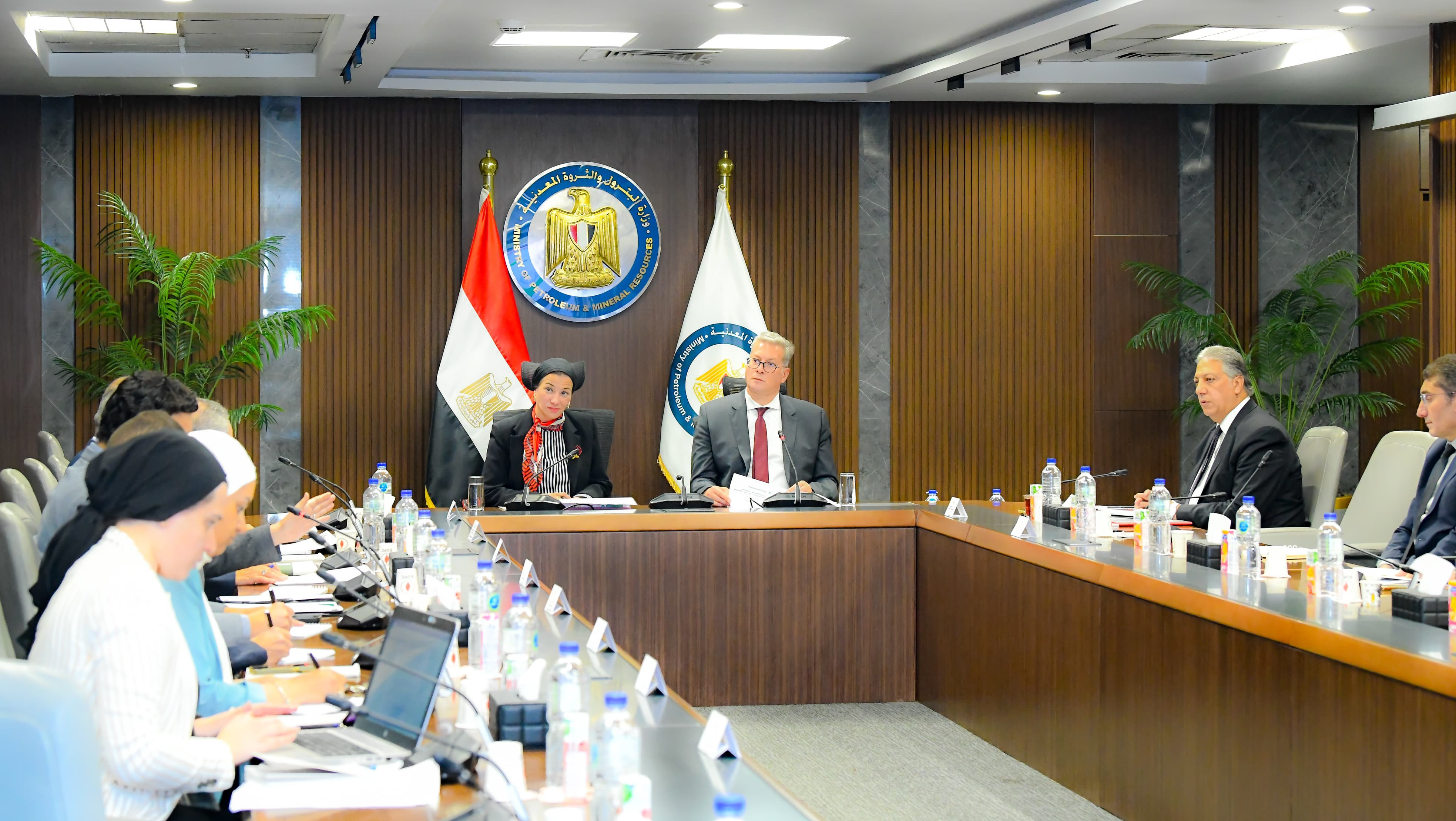 صور الاجتماع