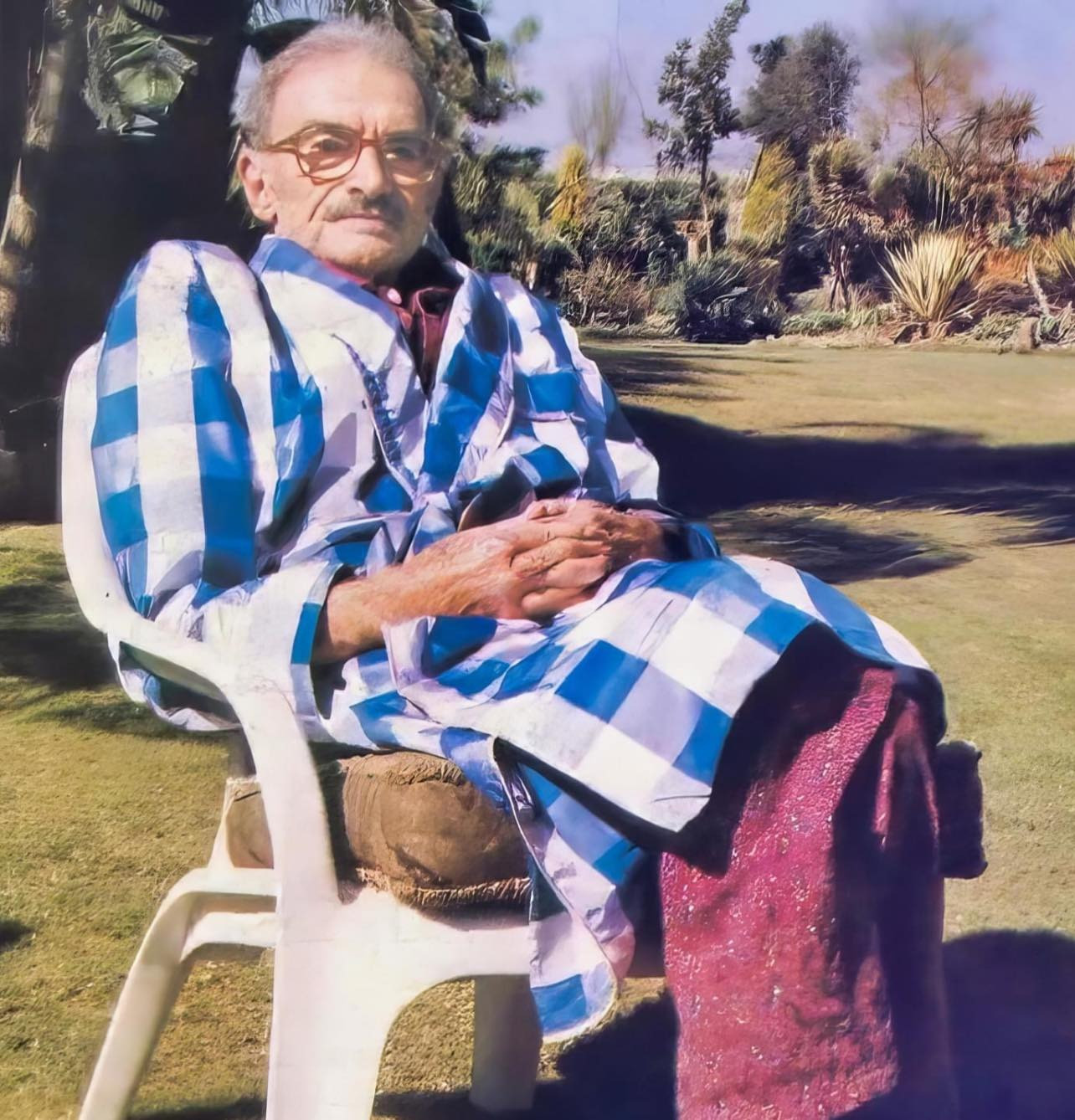 أحمد مظهر