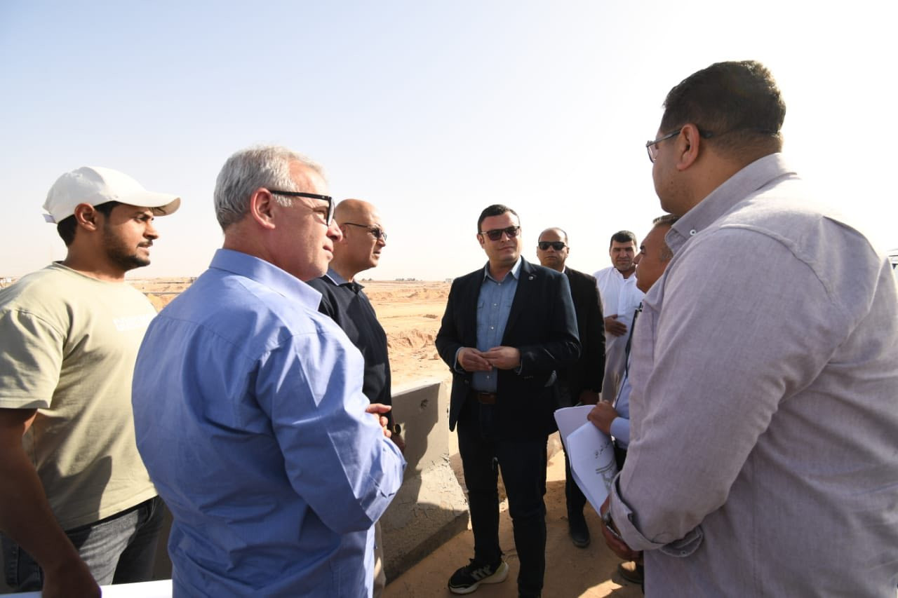 جولة وزير الإسكان