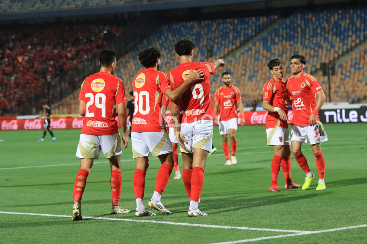 الأهلي وفاركو