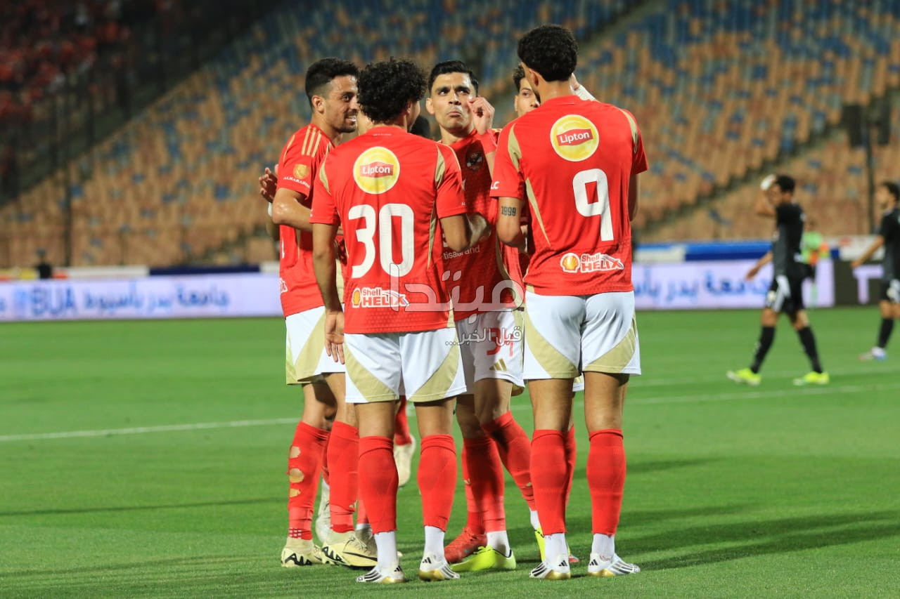 الأهلي وفاركو