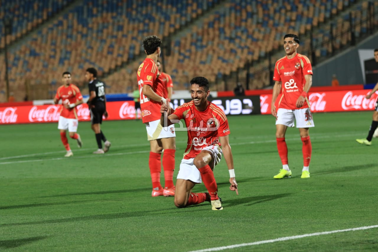 الأهلي وفاركو