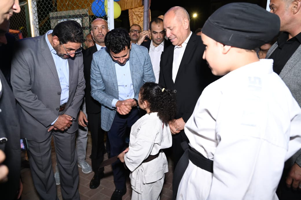 صور الافتتاح