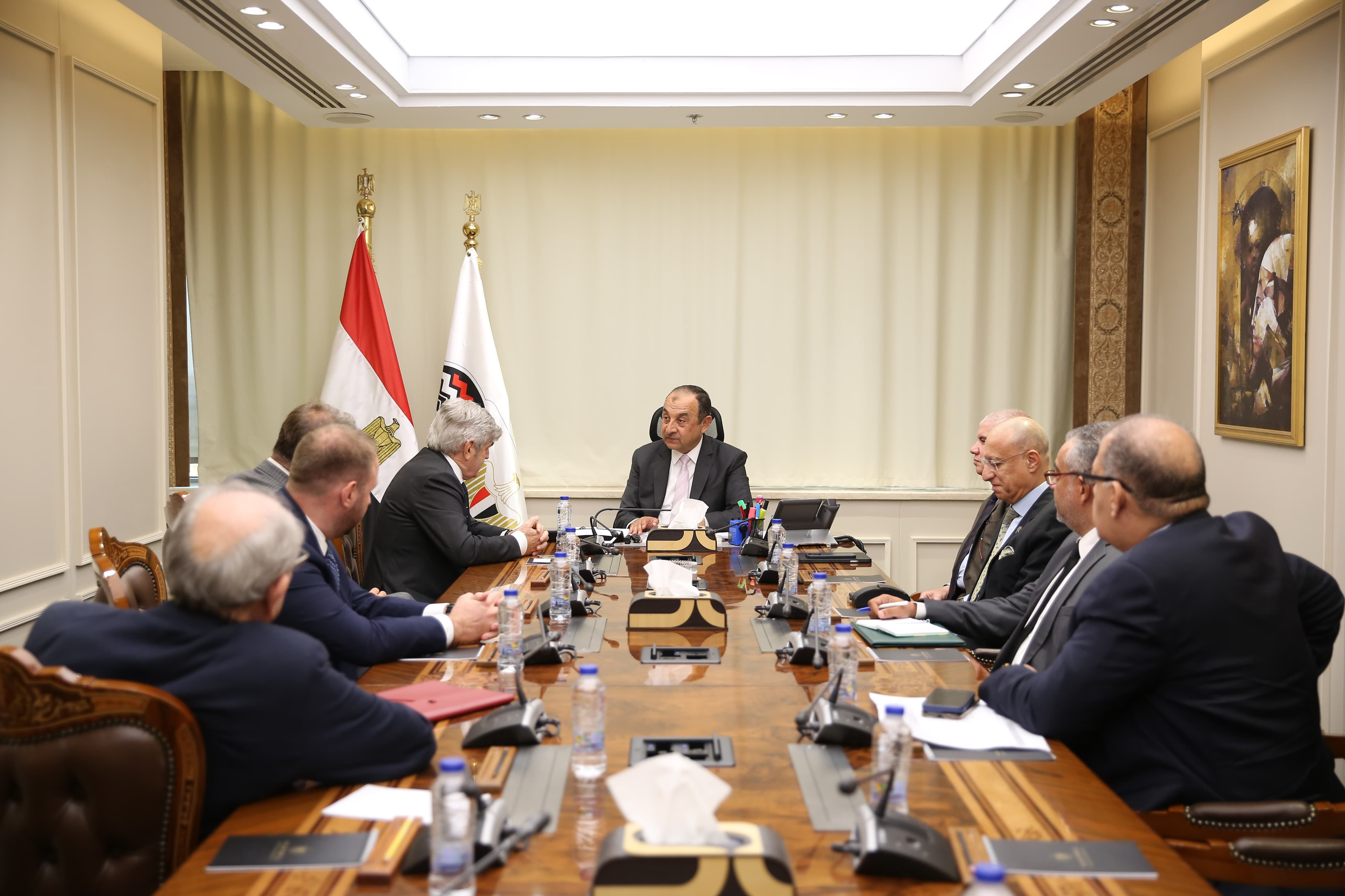 وزير قطاع الأعمال العام