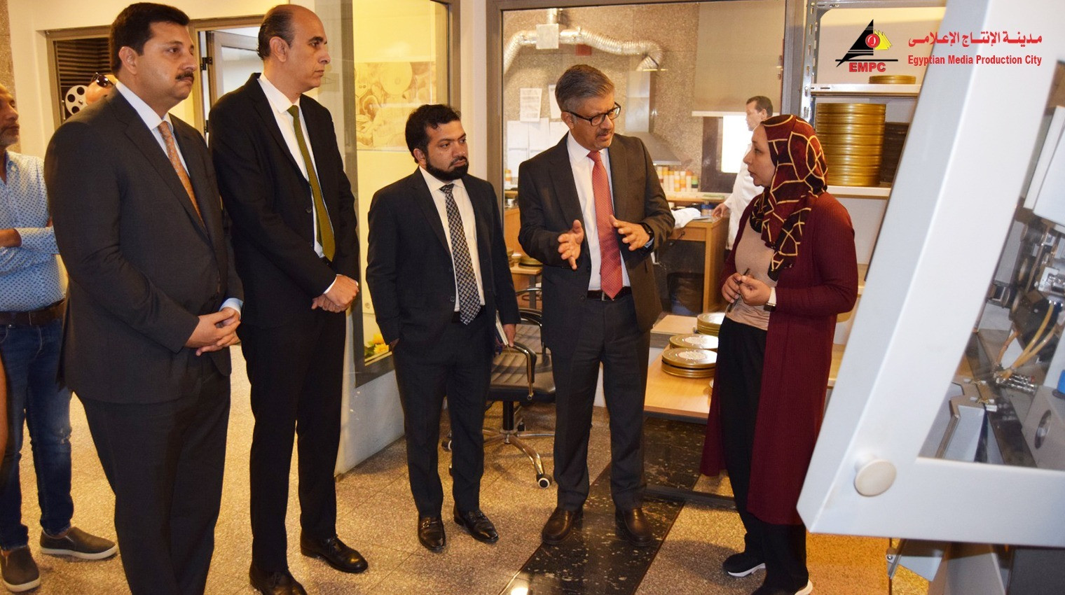 السفير الباكستاني يزور مدينة الإنتاج الإعلامي