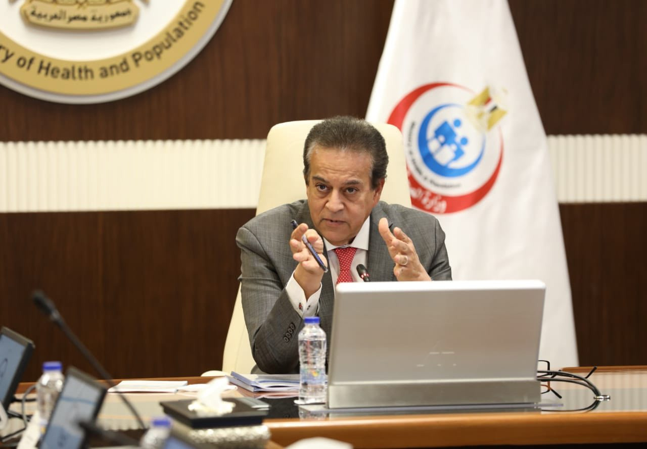 تسليم شهادات اجتياز الدبلوم الاحترافي