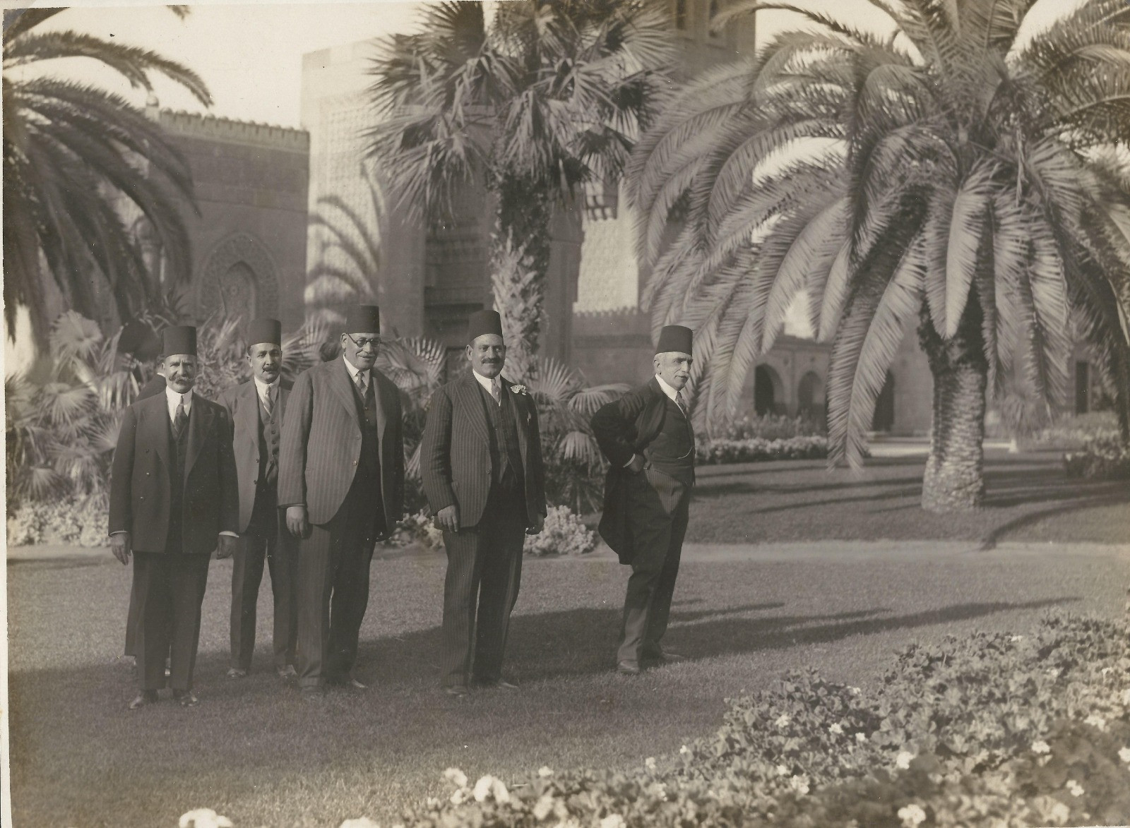 القطع الأثرية المختارة