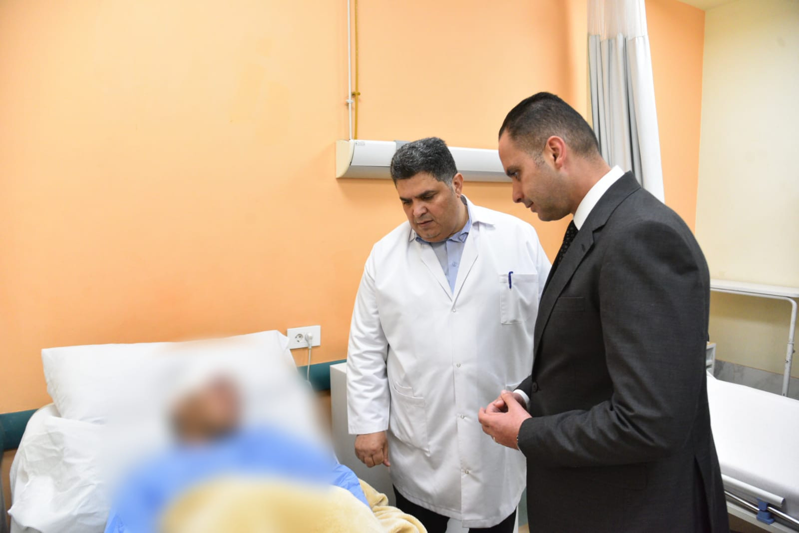 جولة نائب وزير الصحة