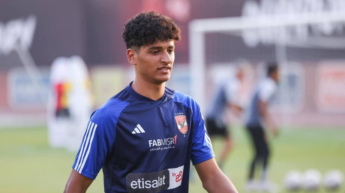 الأهلي يغلق باب الرحيل أمام محمد عبد الله ويتمسك بإعارته