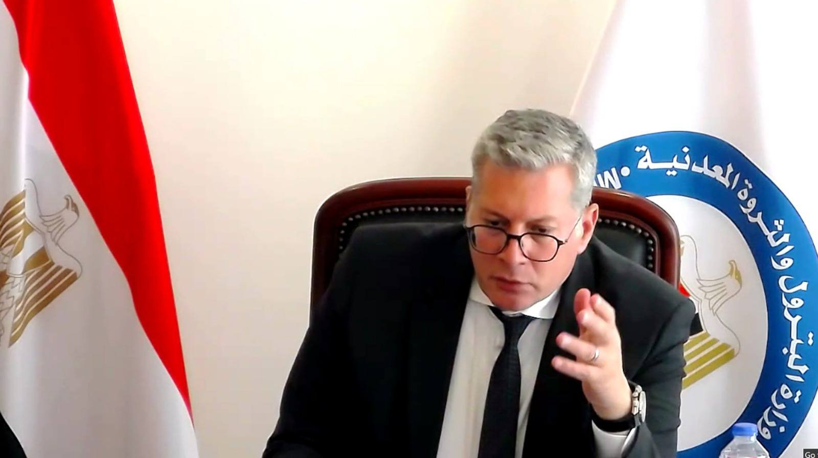 وزير البترول