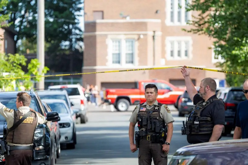 إطلاق نار في رود آيلاند الأمريكية: منفذ الحادث ينتحر عقب إصابة ضابطين