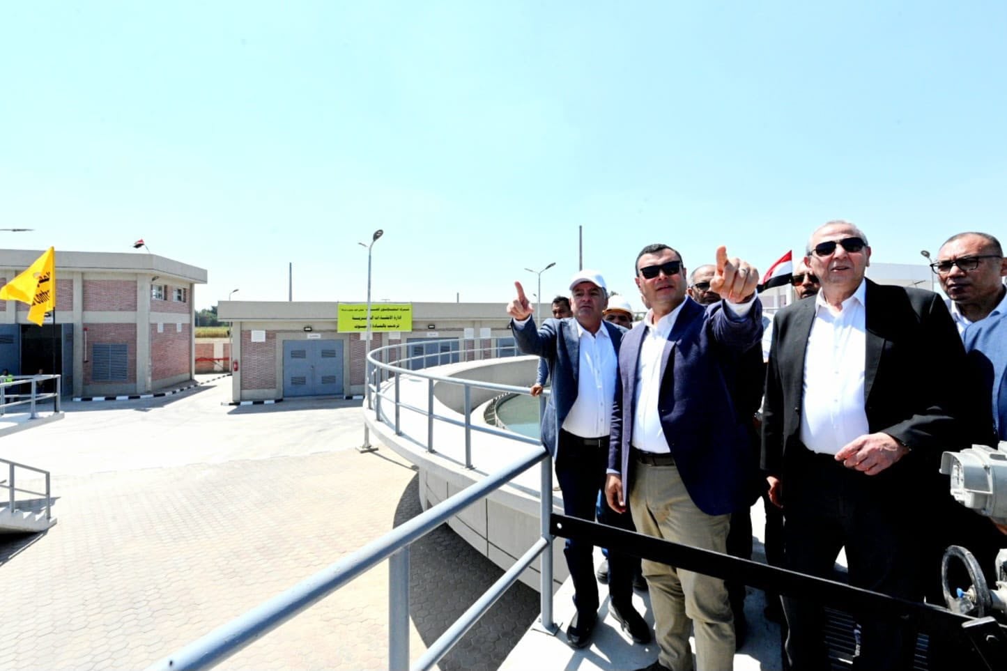 وزير الإسكان ومحافظ الغربية