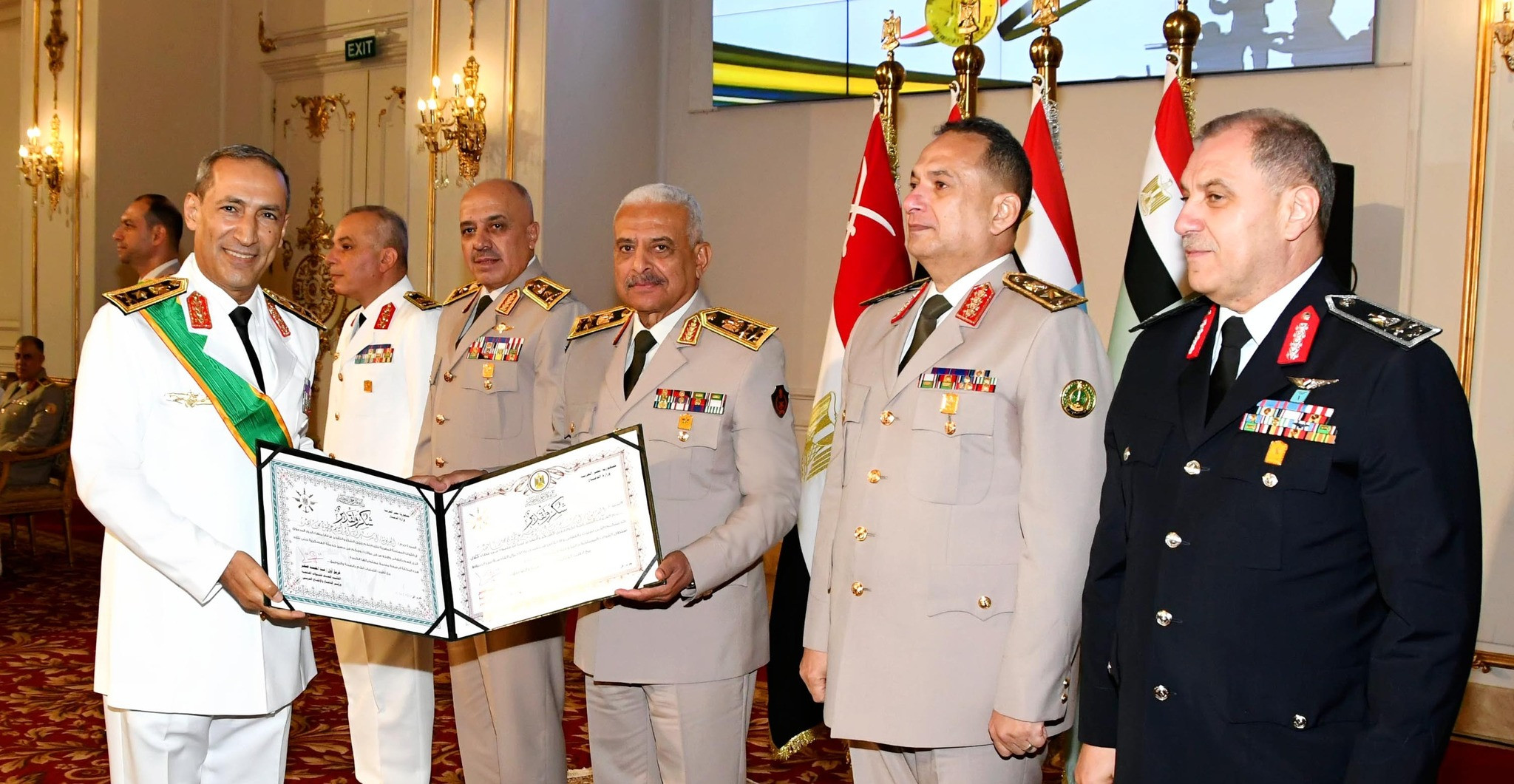وزير الدفاع خلال الحفل