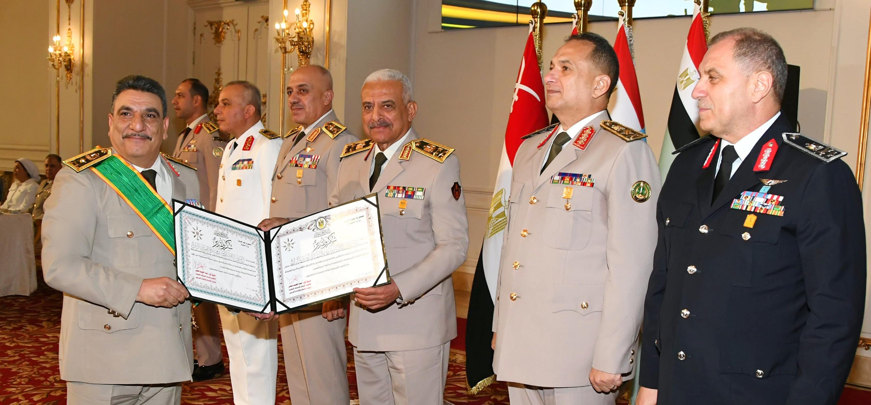 وزير الدفاع خلال الحفل