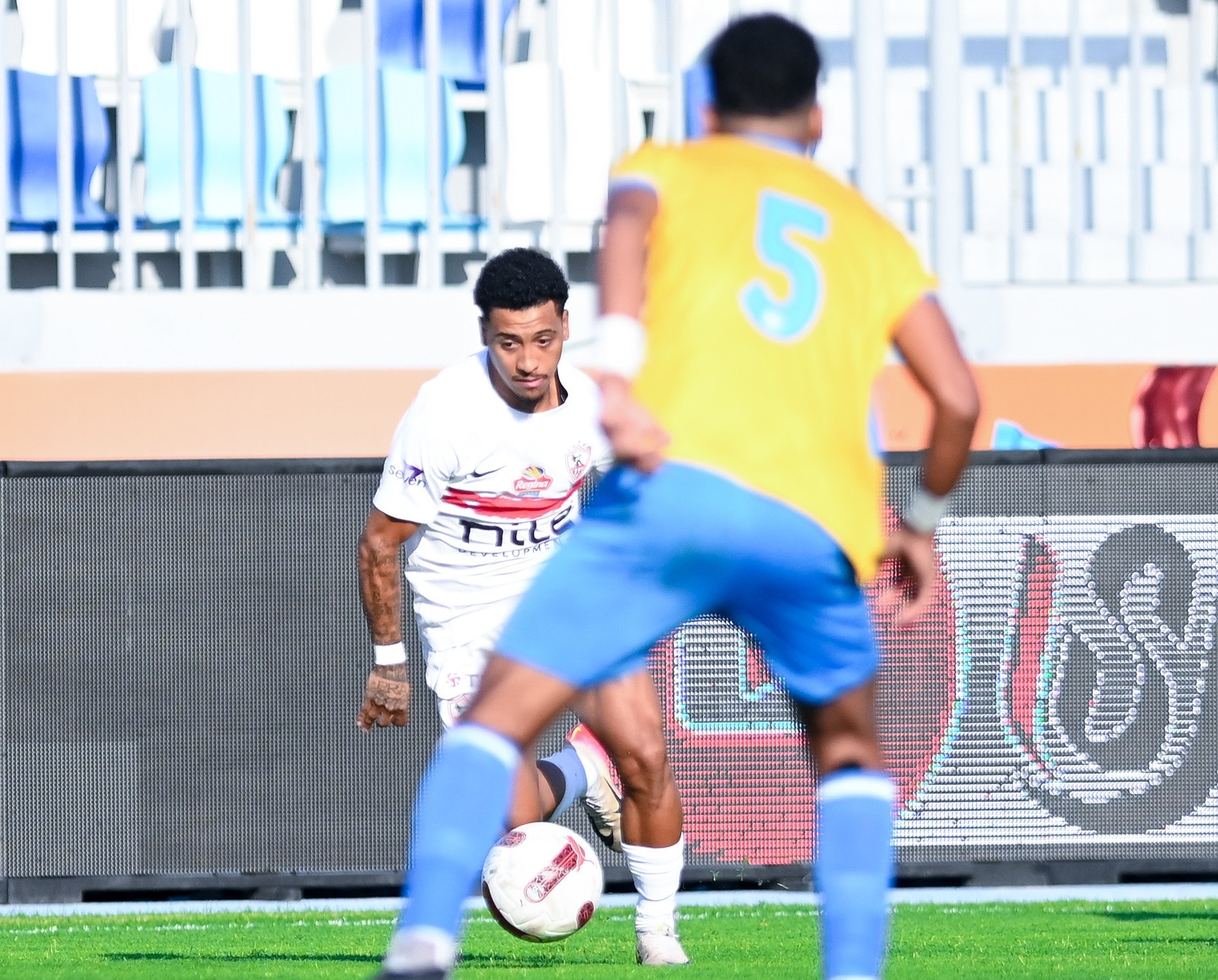 خون بيزرا يعود للتشكيل الأساسي للزمالك أمام اتحاد العاصمة