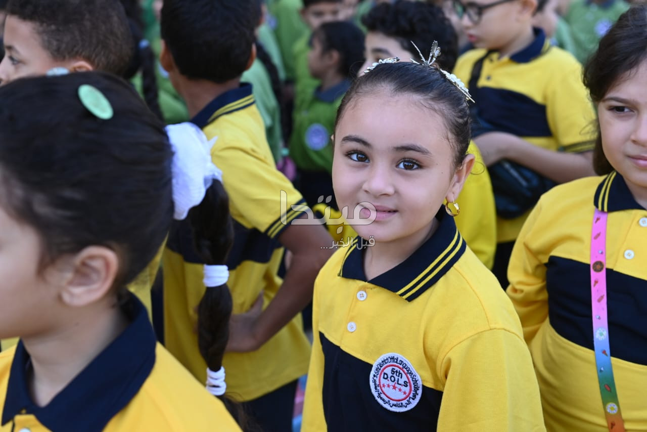 طلاب مدارس أكتوبر