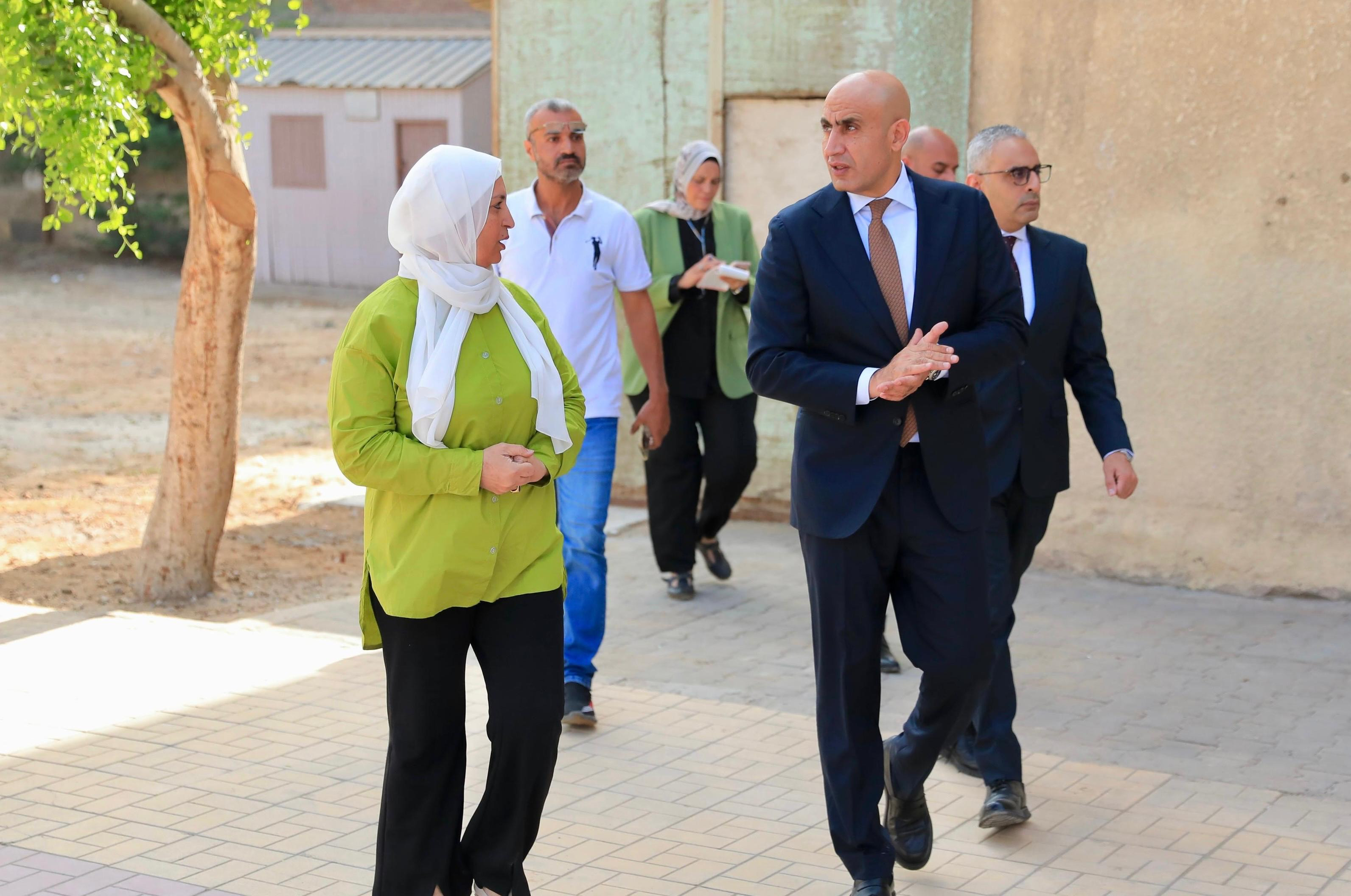 جولة وزير التعليم بعدد من مدارس القاهرة