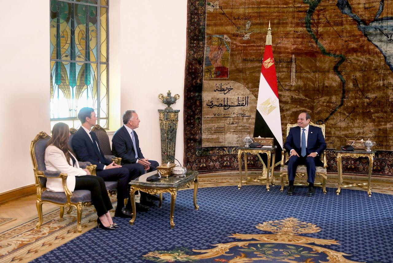 الرئيس السيسي يستقبل مبعوثي ترامب